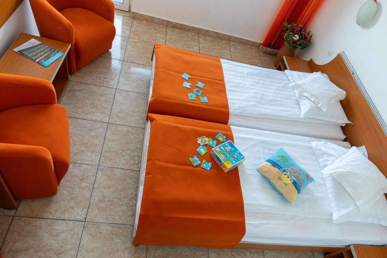 Hotel Dunarea مامايا المظهر الخارجي الصورة