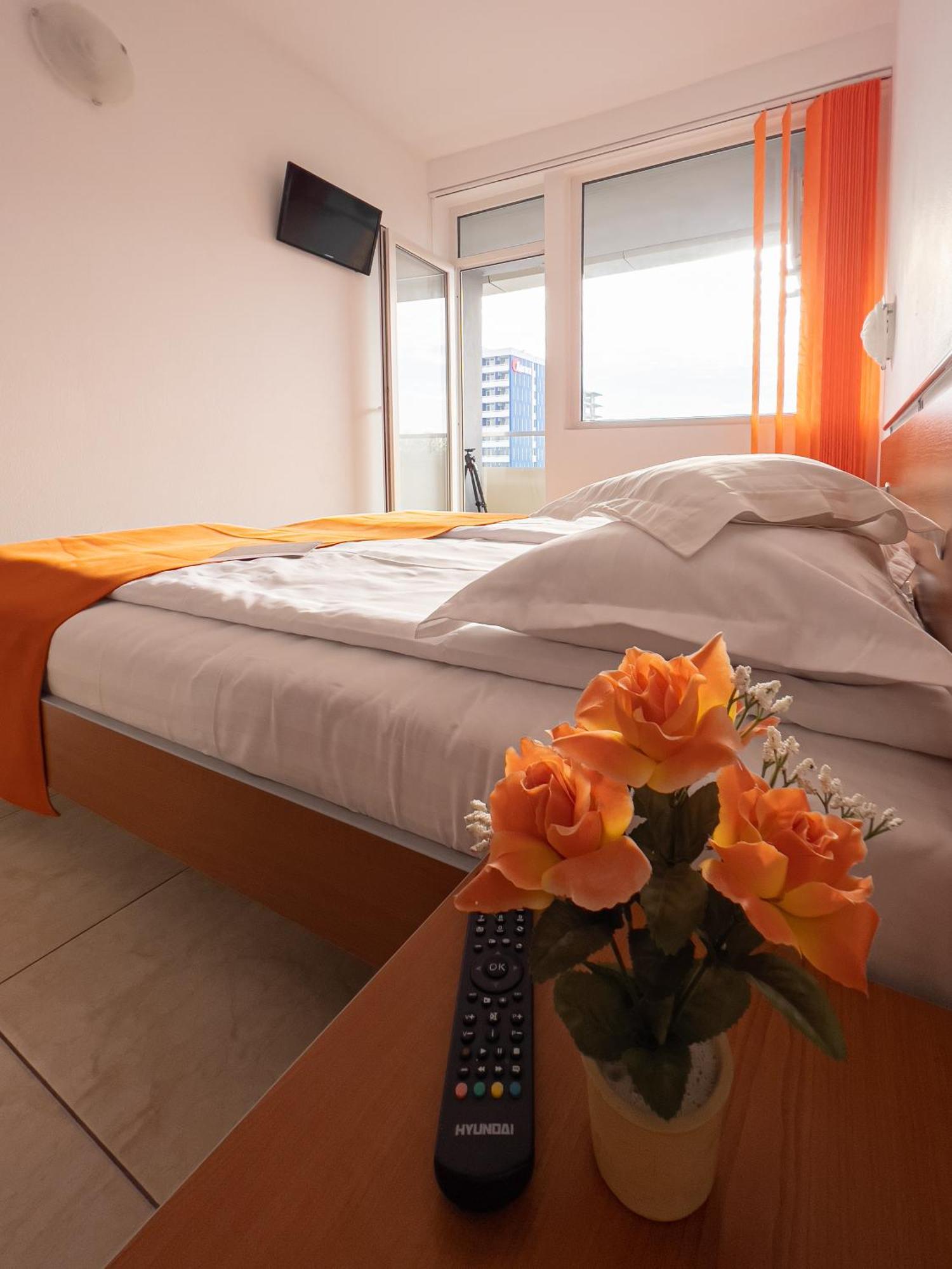 Hotel Dunarea مامايا المظهر الخارجي الصورة